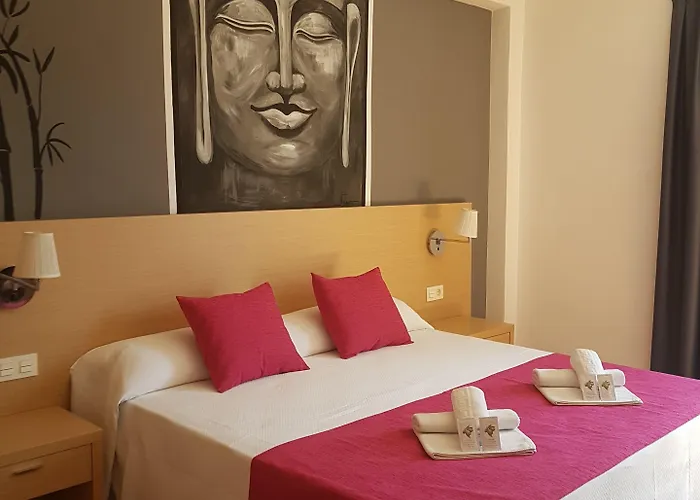 Golden Hotel