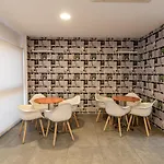 黄金酒店