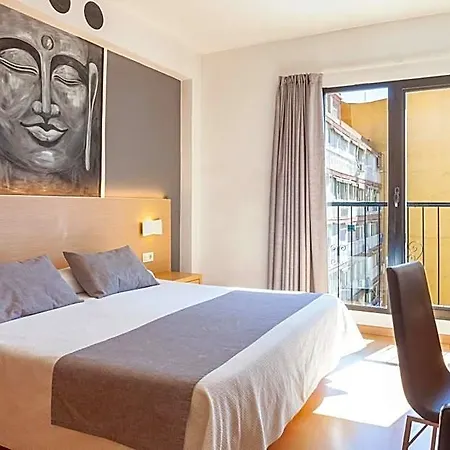Hotel Golden 3*