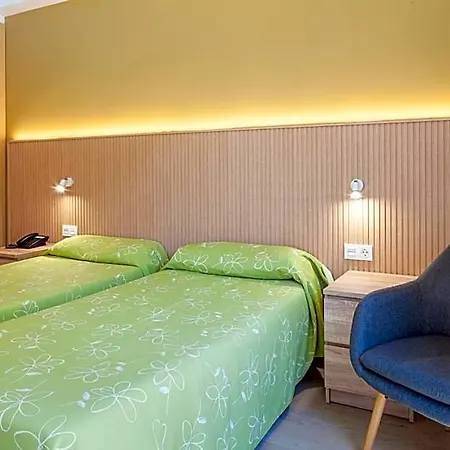 Golden Hotel 3*