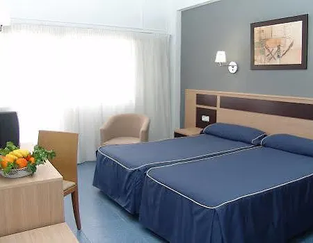 Ξενοδοχείο Golden 3*