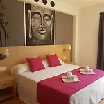 Golden Hotel