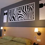 Hotel Golden 3*