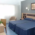 Hotell Golden 3*
